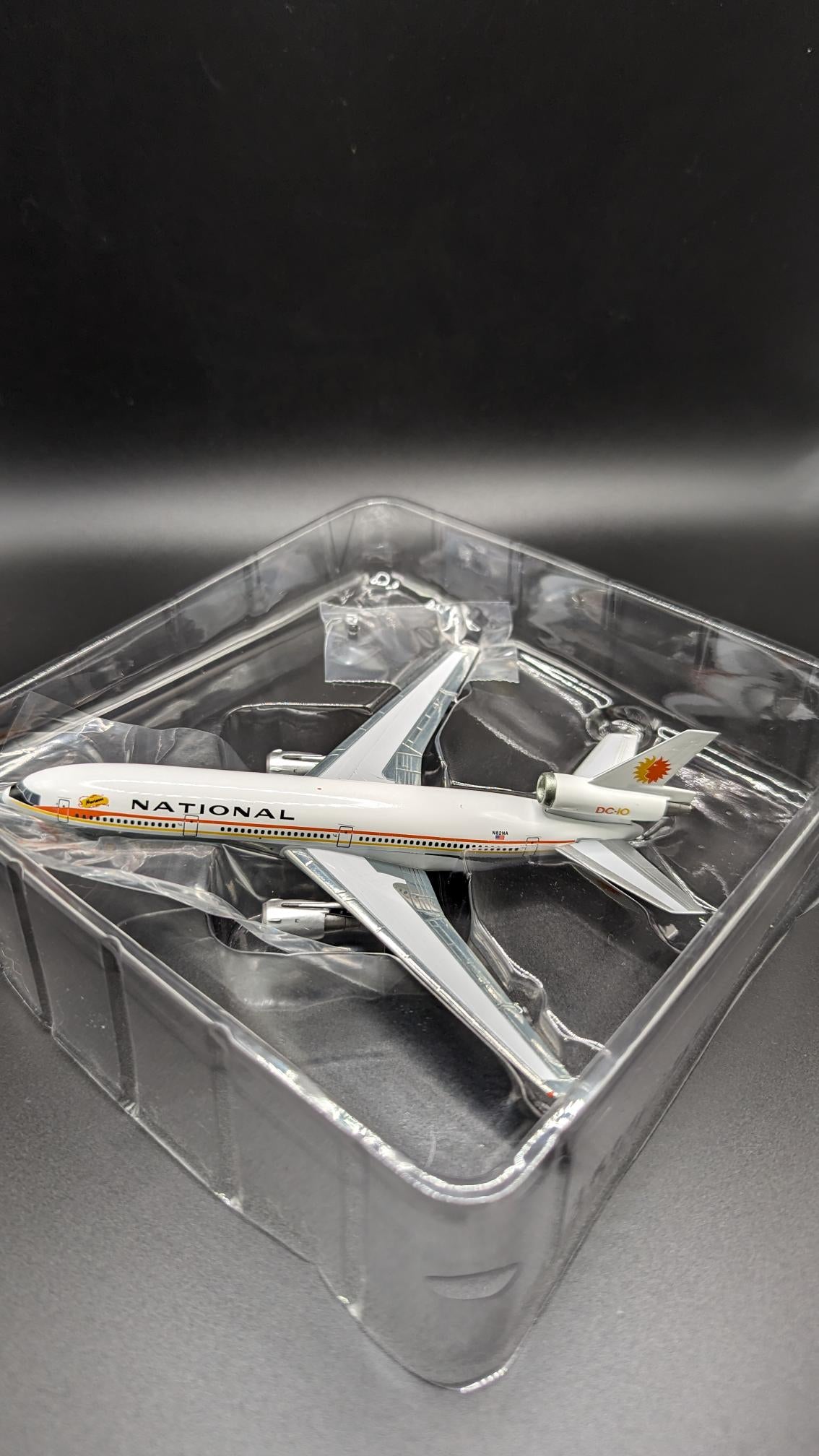 Aeroclassics National Douglas DC-10-30 N82NA