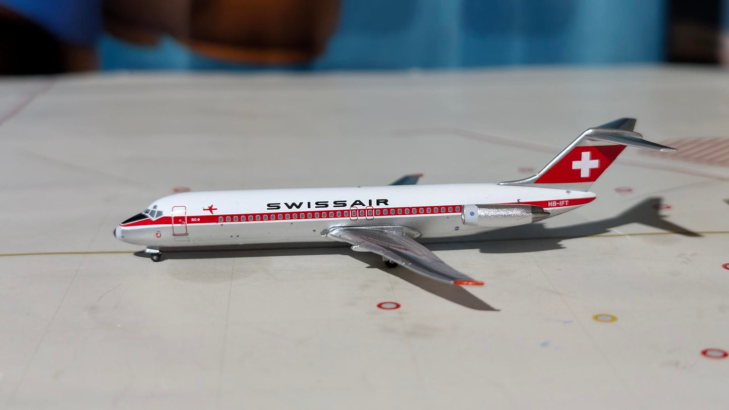 Aeroclassics Swissair DC-9-30 HB-IFT in 1.400 scale.