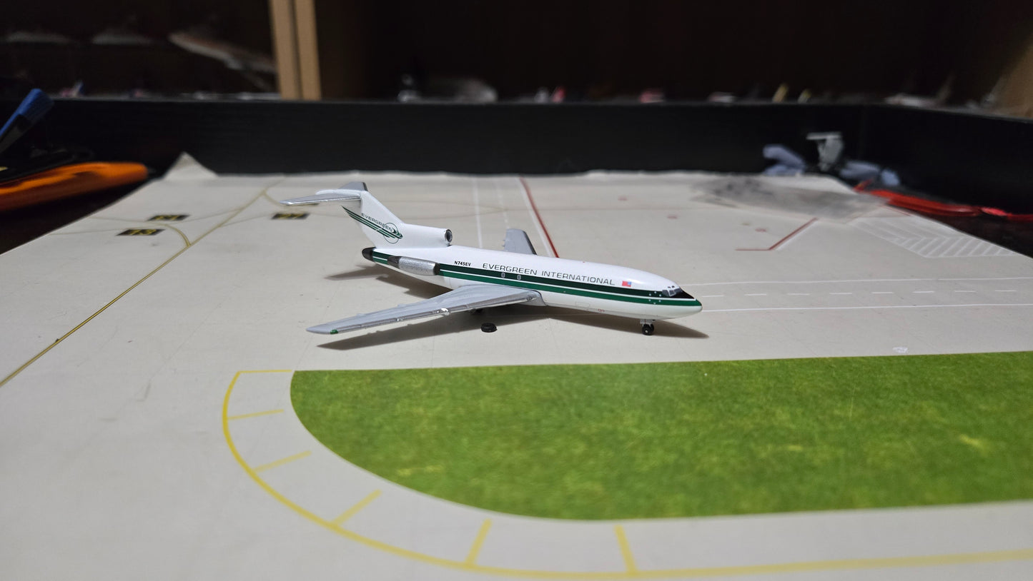 Aeroclassics Evergreen International Boeing 727-100 N745EV