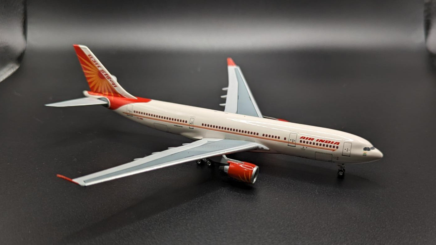 Aeroclassics Air India Airbus A330-200 VT-IWA