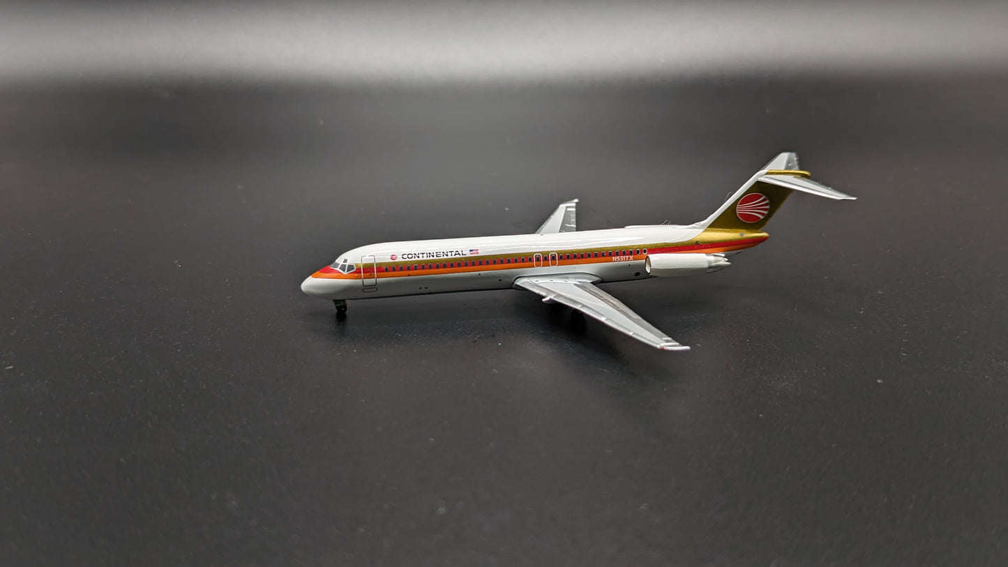 Aeroclassics Continental Douglas DC-9-32 N531TX