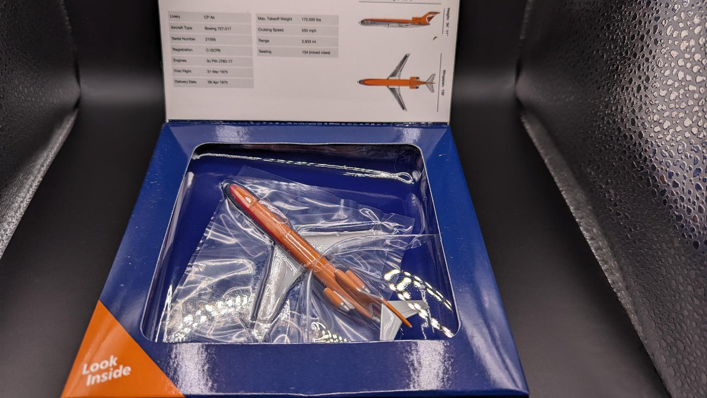 Gemini Jets CP Air Boeing 727-200 C-GCPB