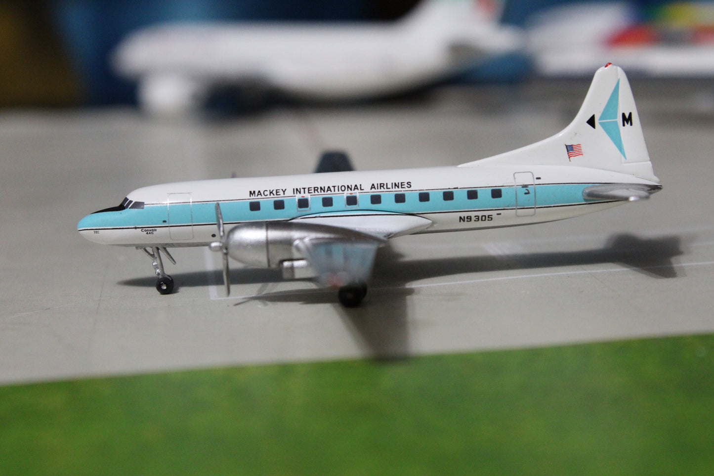 Aeroclassics Mackey International Convair CV-440 N9305