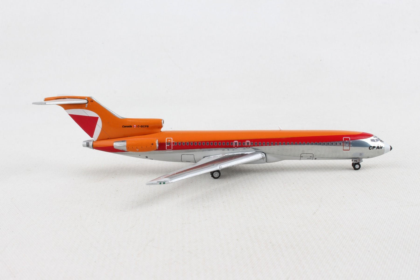 Gemini Jets CP Air Boeing 727-200 C-GCPB