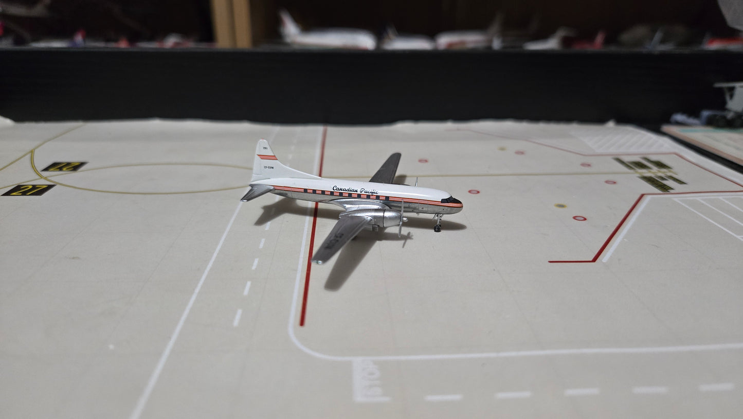 Aeroclassics Canadian Pacific Airlines Convair CV-240 CF-CUW