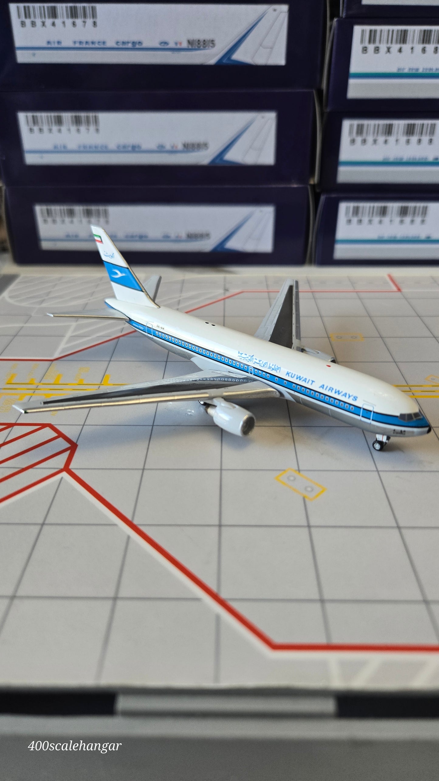Aeroclassics Kuwait Airways Boeing 767-200 9K-AIA