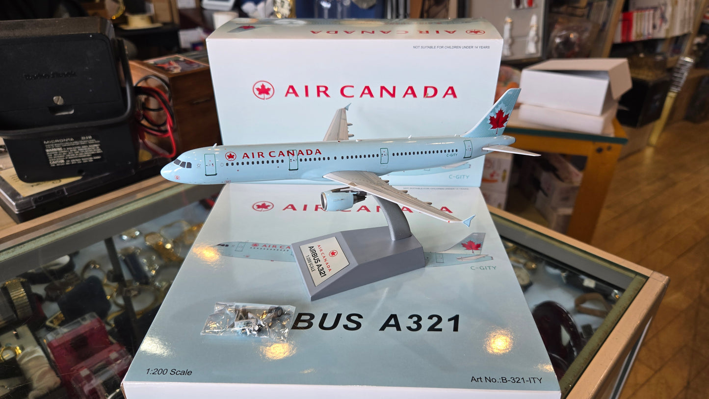 Inflight 200 Air Canada Airbus A321 “Toothpaste” C-GITY - 1/200