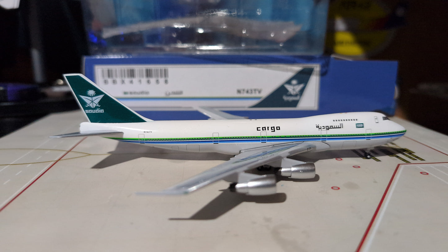 Aeroclassics Saudia Cargo B747-200 N843TV in 1.400 scale.