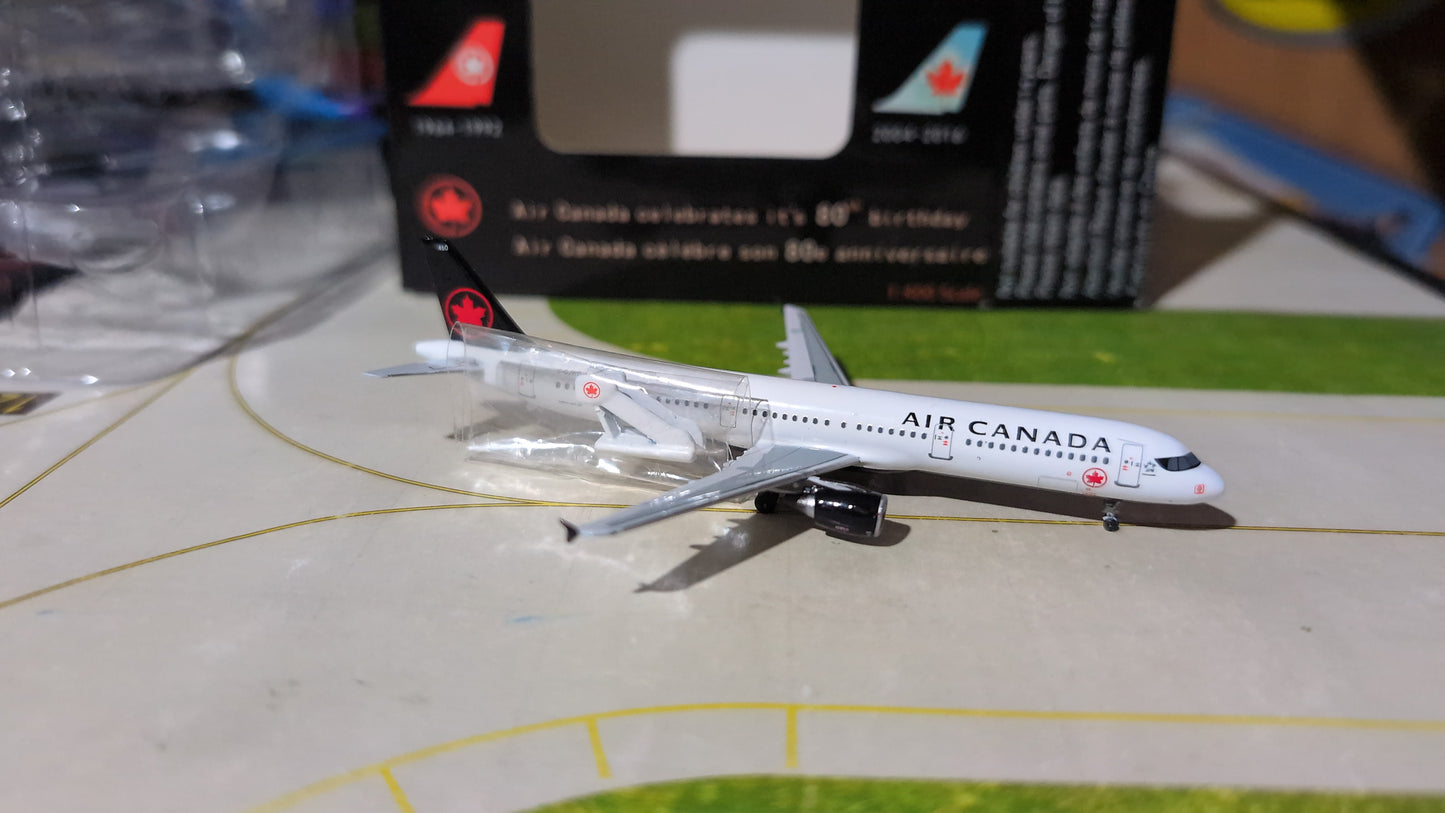 Aeroclassics Air Canada A321 C-GJWO