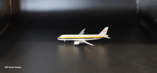 Aeroclassics Canada 3000 Airbus A320-200 "Monarch Hybrid Livery" C-GXBB