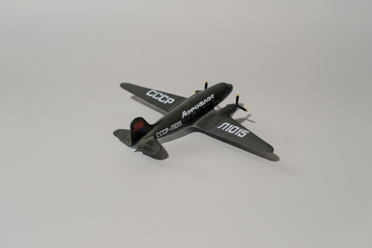 Aeroclassics Aeroflot Lisunov Li-2 CCCP-L1015 in 1.400 scale.