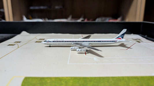 Aeroclassics Delta DC-8-61 N824E
