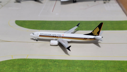 Aeroclassics Singapore Airlines Boeing 737 MAX 8 9V-MBA