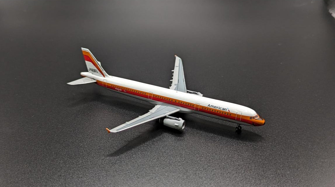 Aeroclassics American Airlines Airbus A321-200 "PSA Livery" N582UW