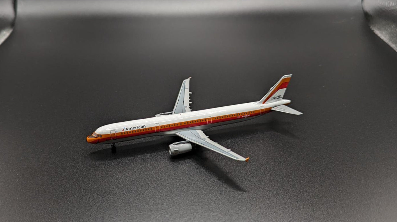 Aeroclassics American Airlines Airbus A321-200 "PSA Livery" N582UW
