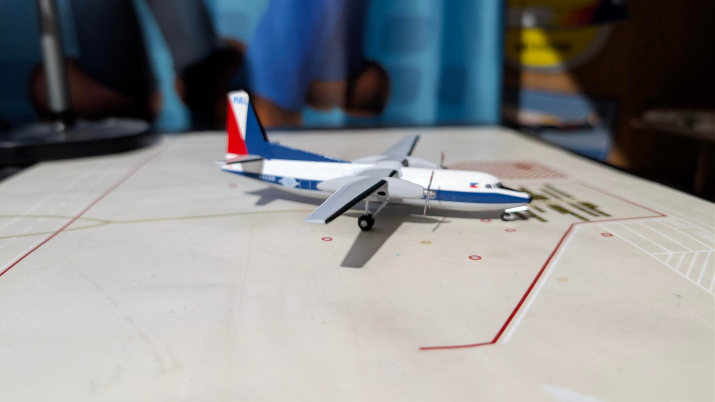 Philippines Airlines F-27 PI-C516 1.200 scale
