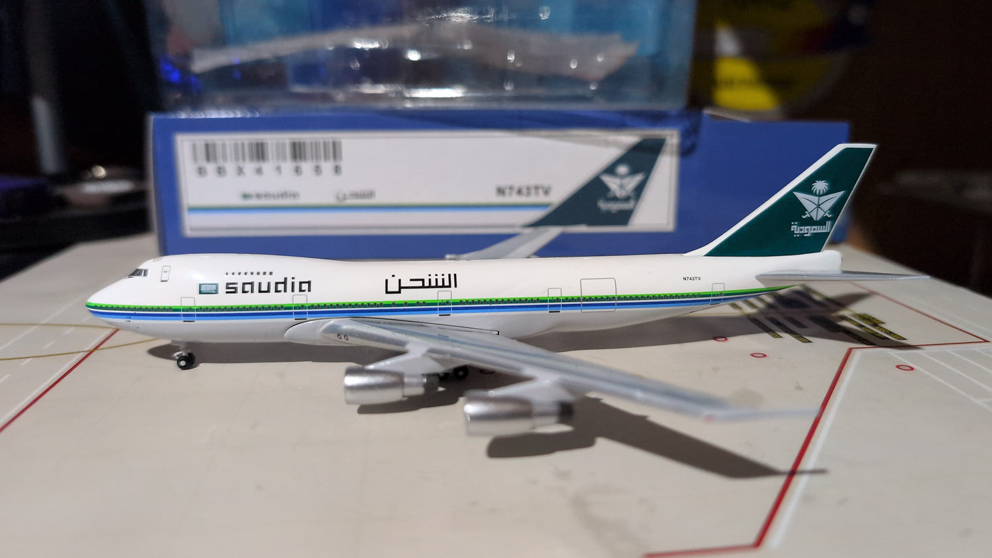 Aeroclassics Saudia Cargo B747-200 N843TV in 1.400 scale.
