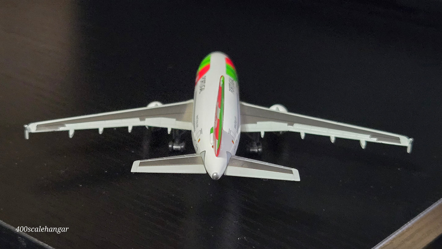 Dragon Wings TAP A310 CS-TEX in 1.400 scale.