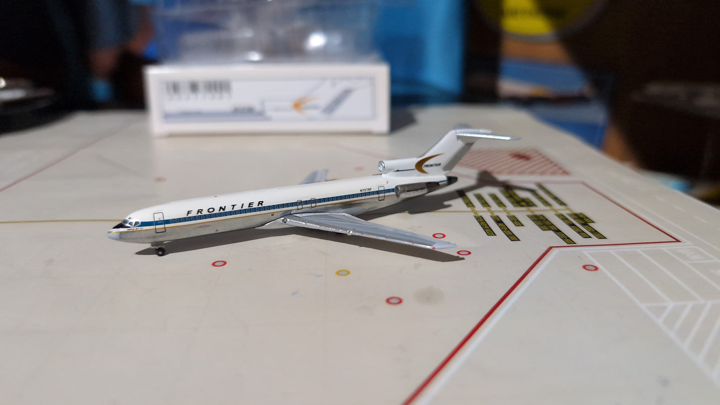 Aeroclassics Frontier Airlines B727-200 N7278F
