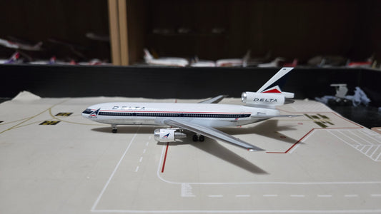 Aeroclassics Delta Douglas DC-10-30 N602DA
