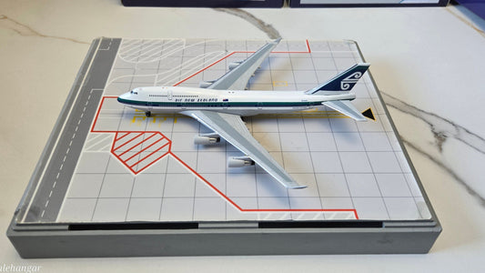 Aeroclassics Air New Zealand Boeing 747-400 ZK-SUH