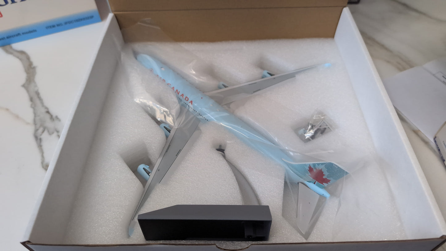 Inflight 200 Air Canada A340-300 C-FYKZ